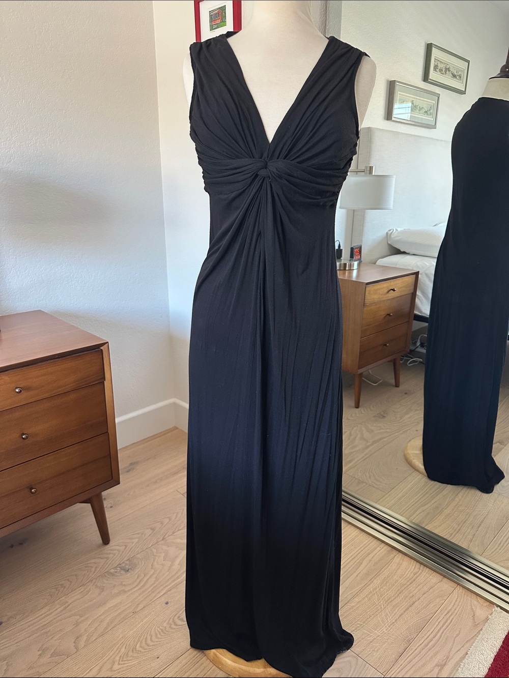 Max Studio Black Knot-Front V-Neck Maxi Dress